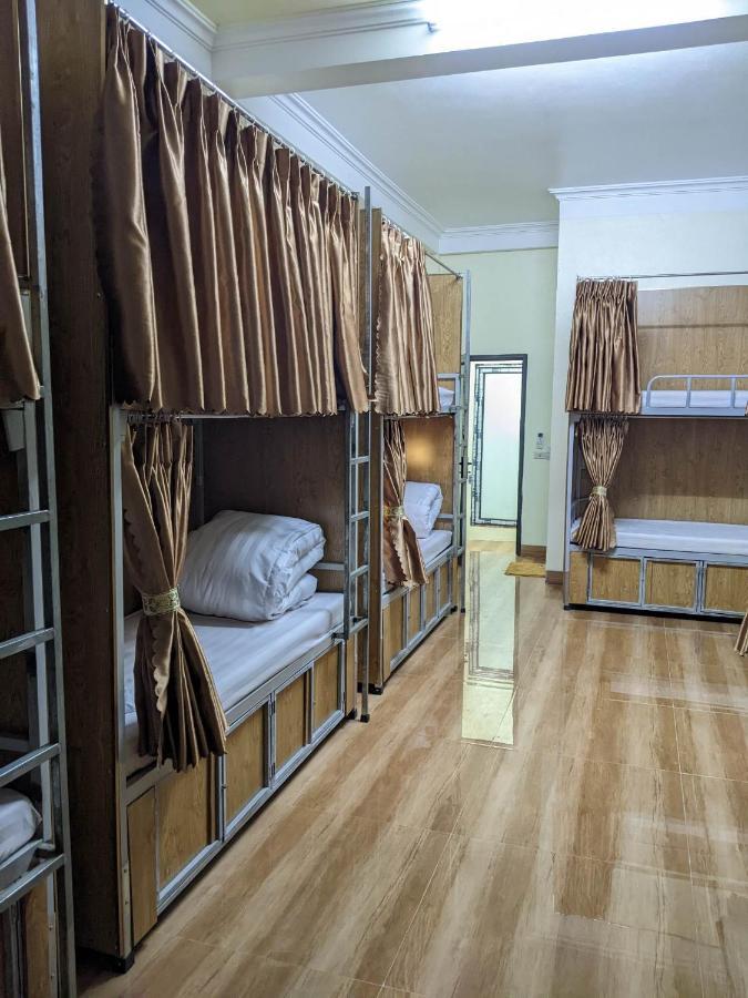 Train Station Backpackers Hostel Ninh Binh Exterior photo